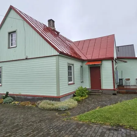 Apartman Kesklinn Ja Rand Jalutuskaeigu Kaugusel Parnu